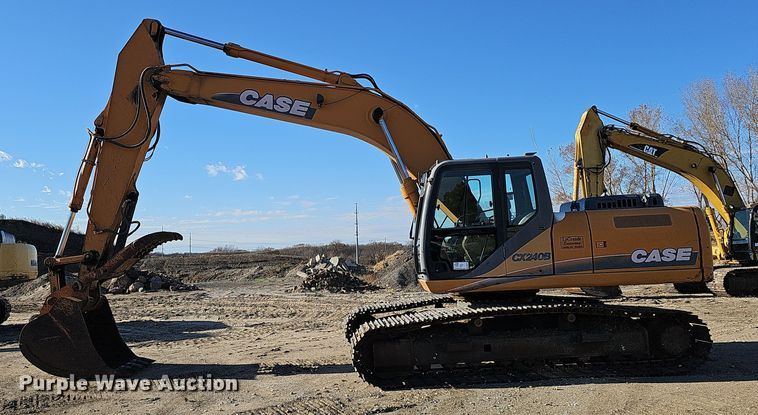image for item DQ8475 2010 Case CX240B excavator