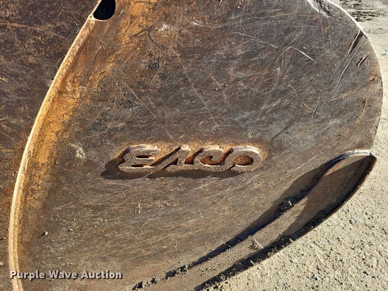 image for item DQ8475 2010 Case CX240B excavator