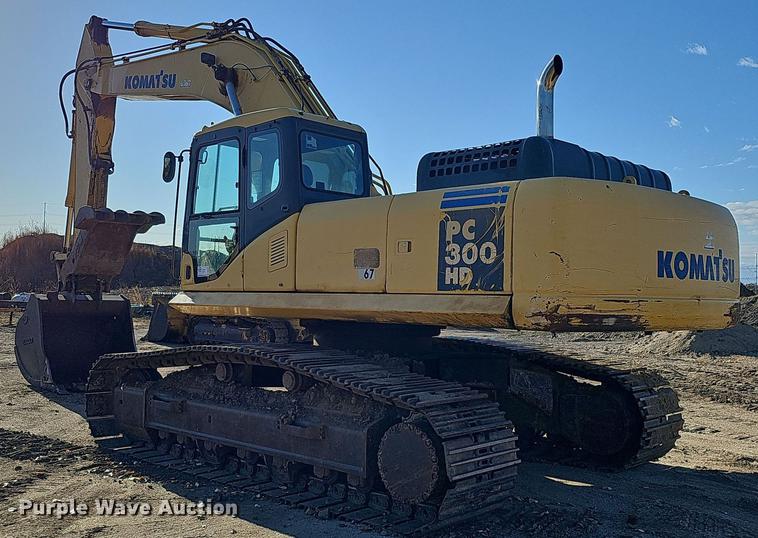 image for item DQ8476 2005 Komatsu  PC300 HD-7 excavator