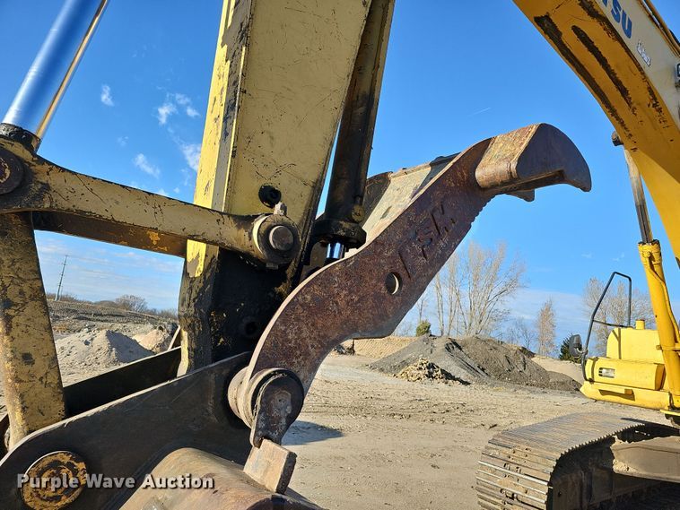 image for item DQ8476 2005 Komatsu  PC300 HD-7 excavator