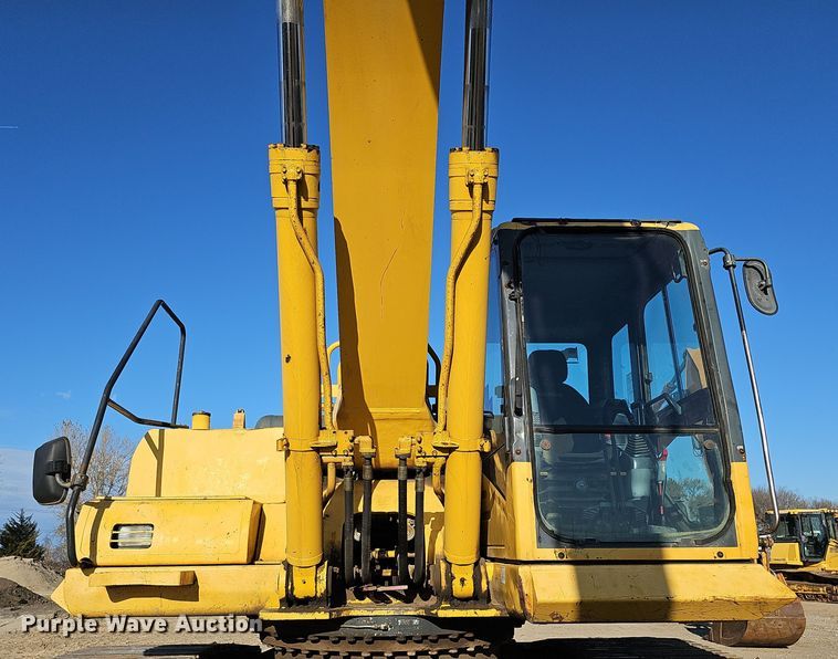 image for item DQ8476 2005 Komatsu  PC300 HD-7 excavator