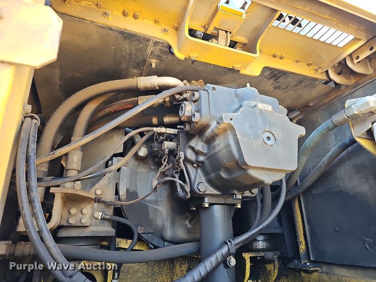 image for item DQ8476 2005 Komatsu  PC300 HD-7 excavator