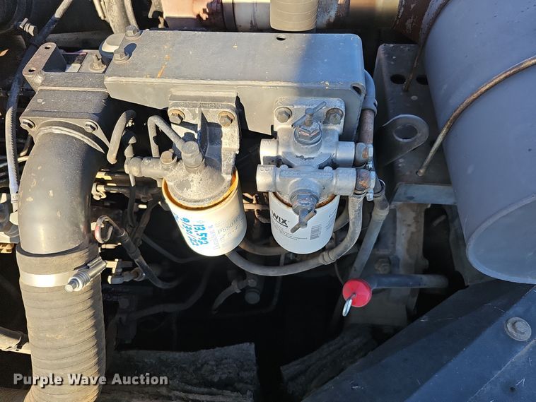 image for item DQ8476 2005 Komatsu  PC300 HD-7 excavator