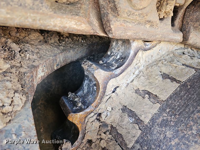 image for item DQ8476 2005 Komatsu  PC300 HD-7 excavator