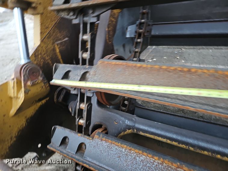 image for item DQ8477 2001 Caterpillar 615C Series II elevating scraper