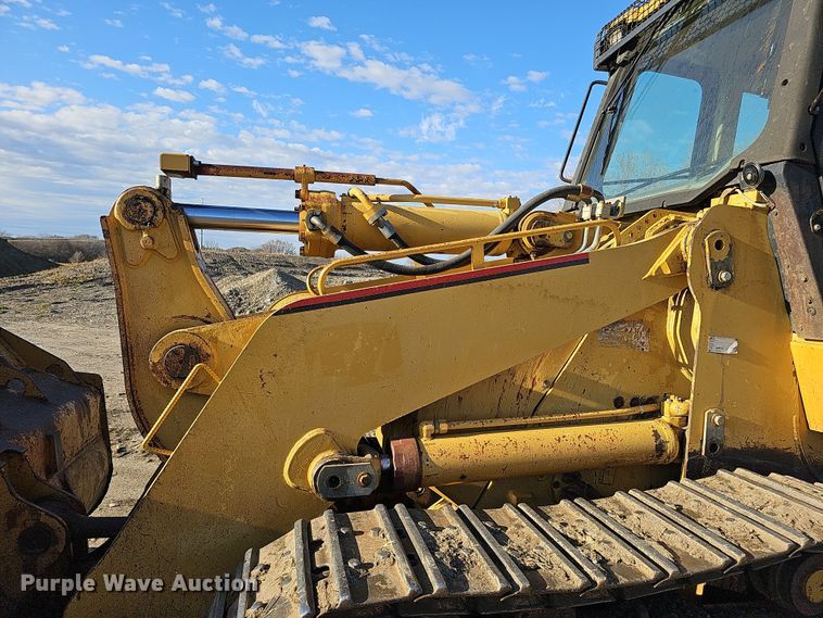 image for item DQ8479 2000 Caterpillar 963C track loader