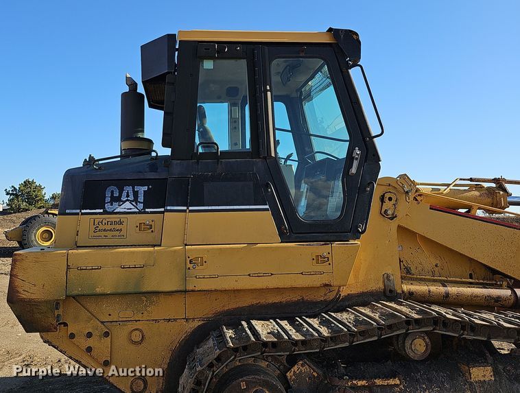 image for item DQ8479 2000 Caterpillar 963C track loader