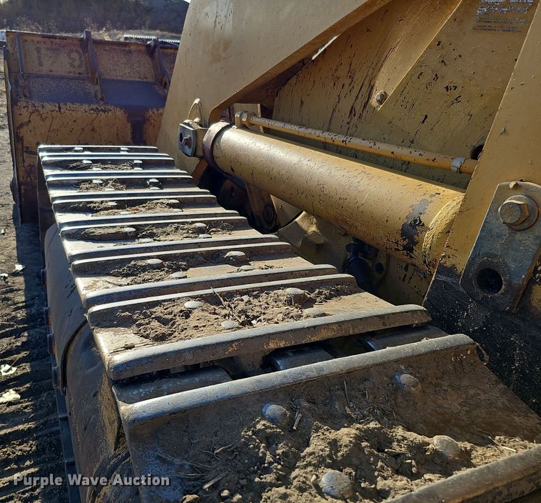 image for item DQ8479 2000 Caterpillar 963C track loader