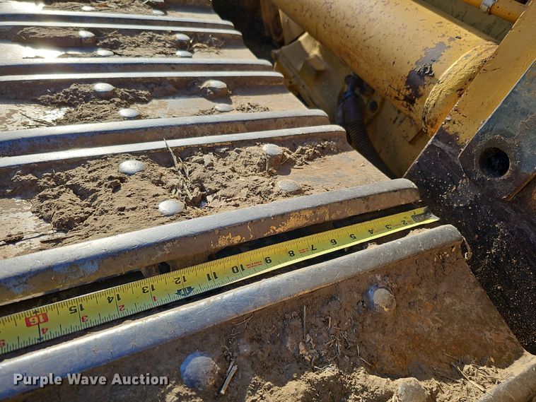 image for item DQ8479 2000 Caterpillar 963C track loader