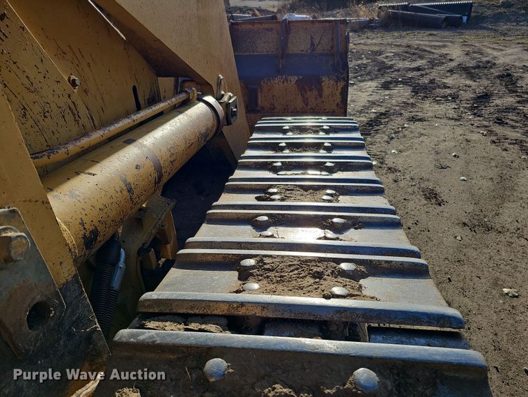 image for item DQ8479 2000 Caterpillar 963C track loader