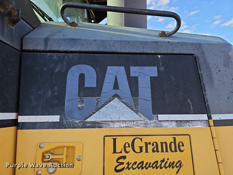 image for item DQ8479 2000 Caterpillar 963C track loader