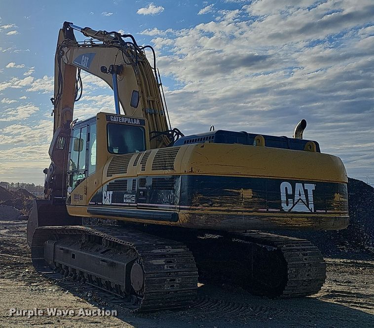 image for item DQ8481 2003 Caterpillar 330C excavator