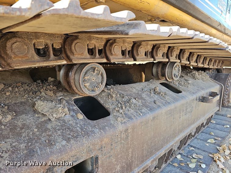 image for item DQ8481 2003 Caterpillar 330C excavator