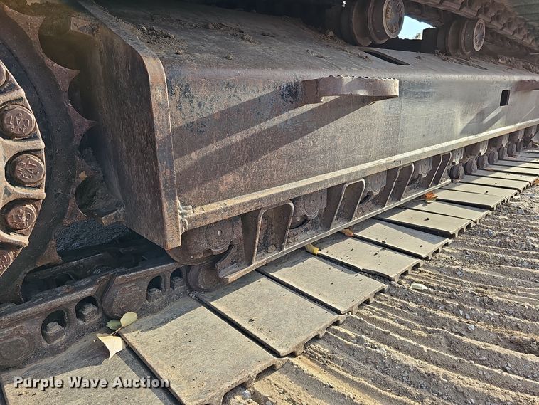 image for item DQ8481 2003 Caterpillar 330C excavator