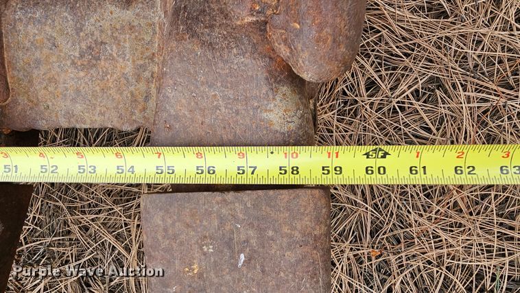 image for item DQ8481 2003 Caterpillar 330C excavator