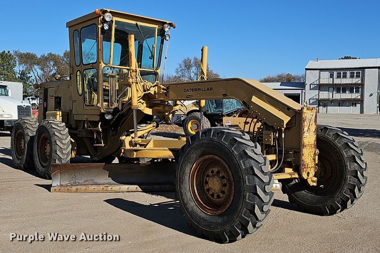 image for item DQ8485 1980 Caterpillar 140G motor grader