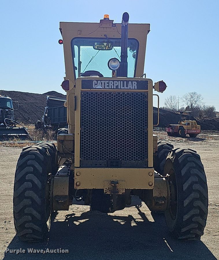 image for item DQ8485 1980 Caterpillar 140G motor grader
