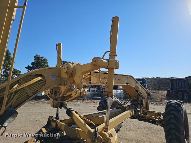 image for item DQ8485 1980 Caterpillar 140G motor grader