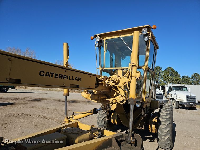 image for item DQ8485 1980 Caterpillar 140G motor grader