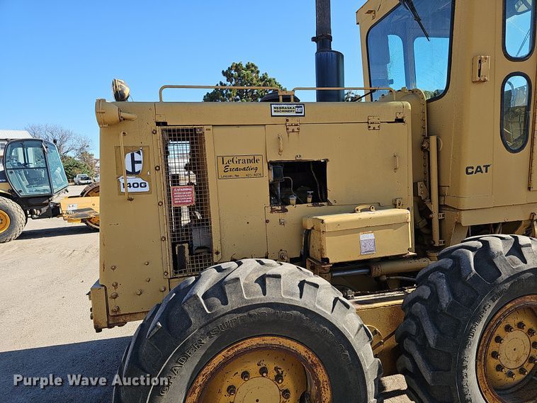 image for item DQ8485 1980 Caterpillar 140G motor grader