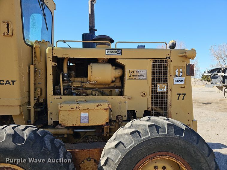 image for item DQ8485 1980 Caterpillar 140G motor grader