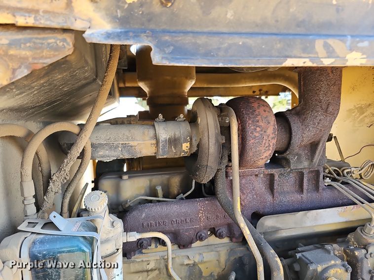 image for item DQ8485 1980 Caterpillar 140G motor grader