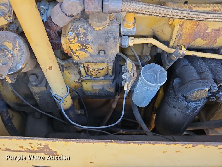 image for item DQ8485 1980 Caterpillar 140G motor grader