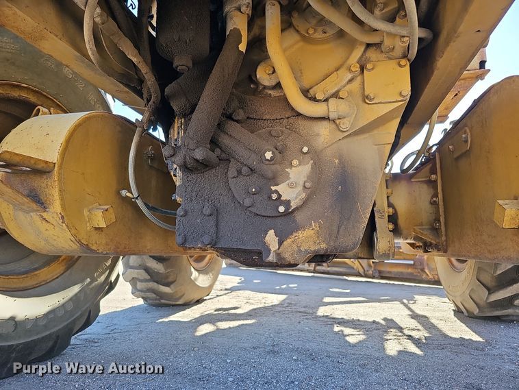 image for item DQ8485 1980 Caterpillar 140G motor grader