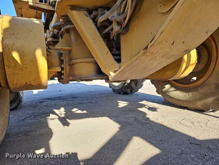 image for item DQ8485 1980 Caterpillar 140G motor grader