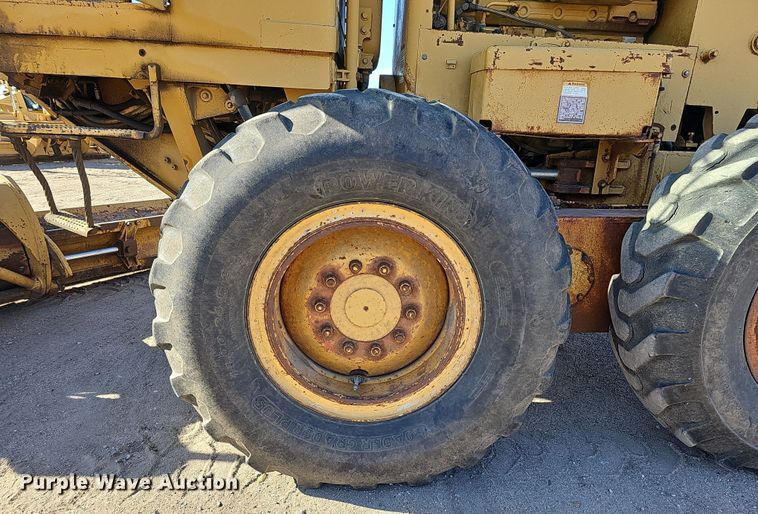 image for item DQ8485 1980 Caterpillar 140G motor grader