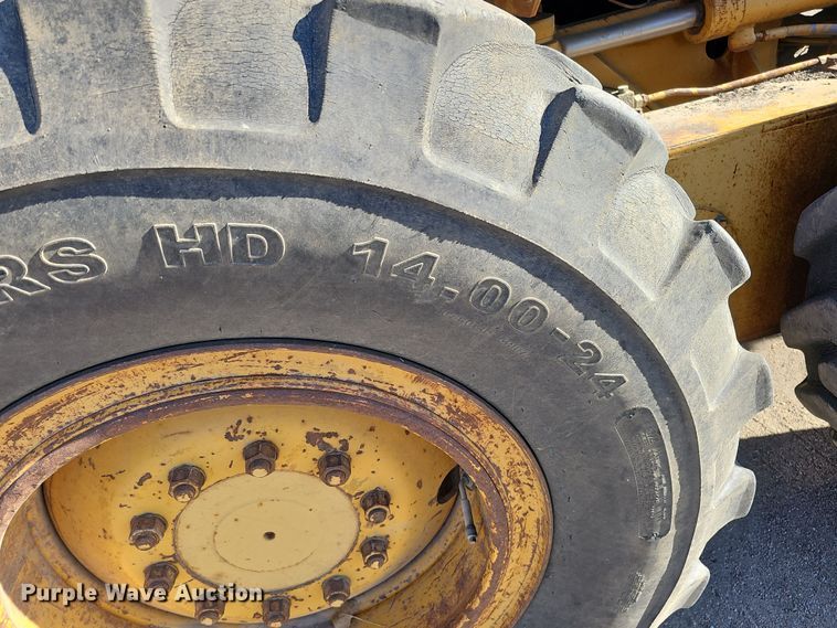 image for item DQ8485 1980 Caterpillar 140G motor grader