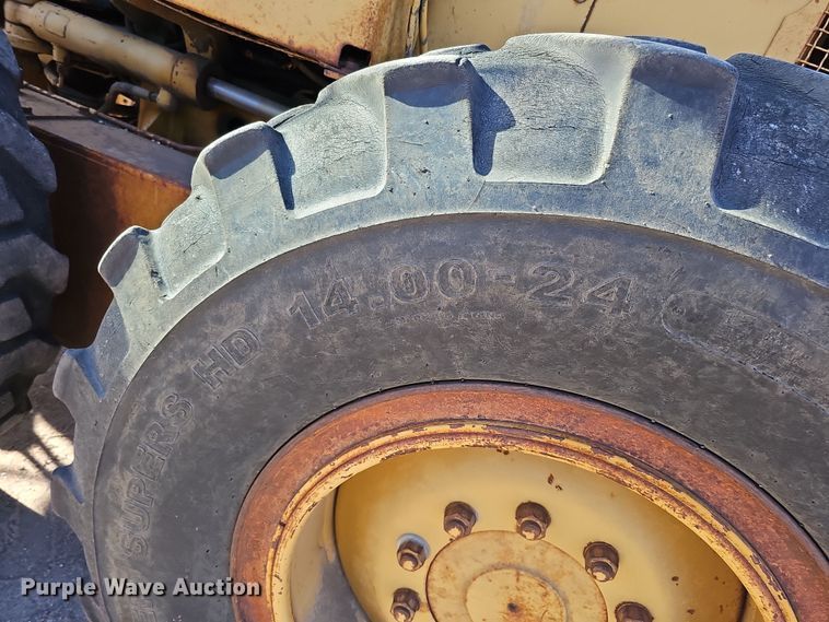 image for item DQ8485 1980 Caterpillar 140G motor grader