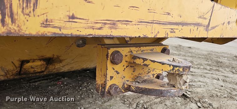 image for item DQ8486 2008 Caterpillar 953D track loader
