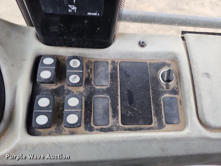 image for item DQ8486 2008 Caterpillar 953D track loader