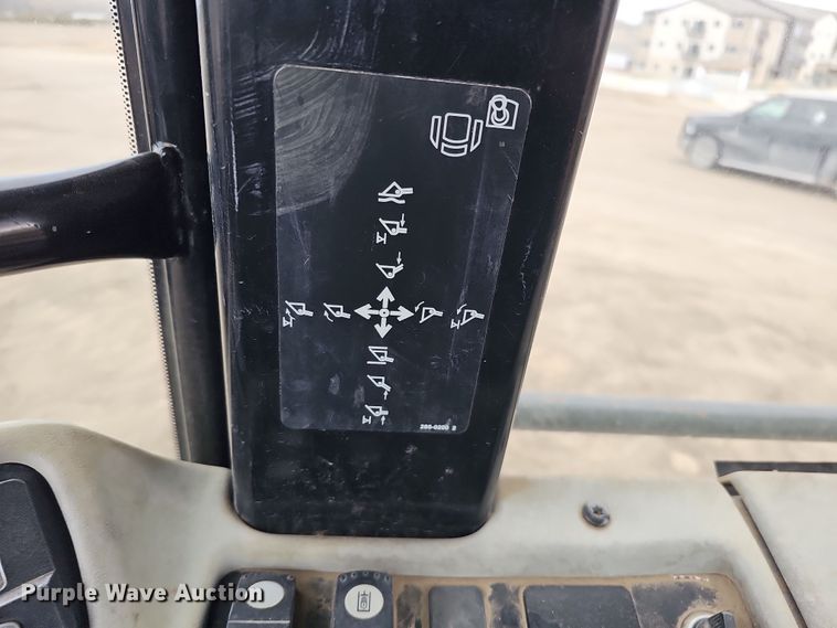 image for item DQ8486 2008 Caterpillar 953D track loader