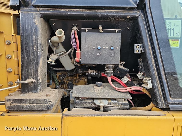 image for item DQ8486 2008 Caterpillar 953D track loader