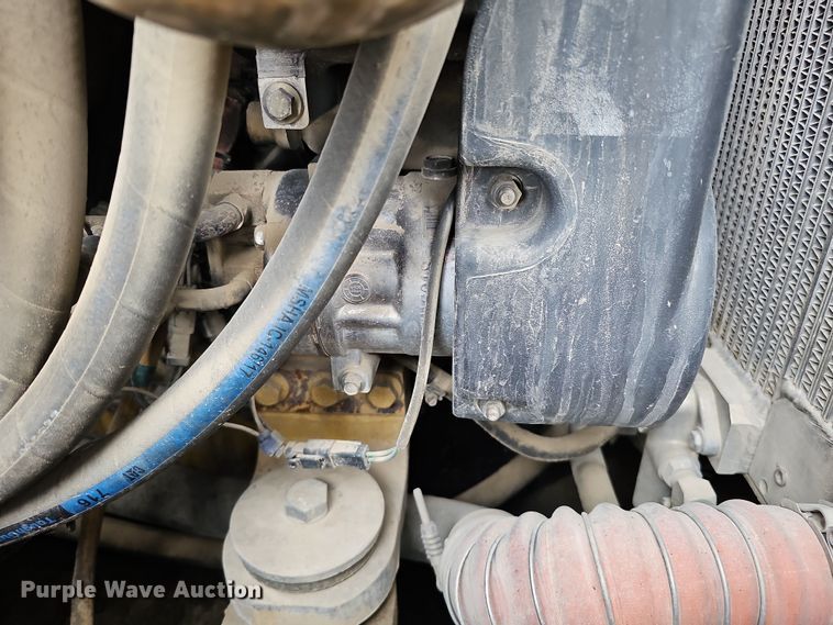 image for item DQ8486 2008 Caterpillar 953D track loader