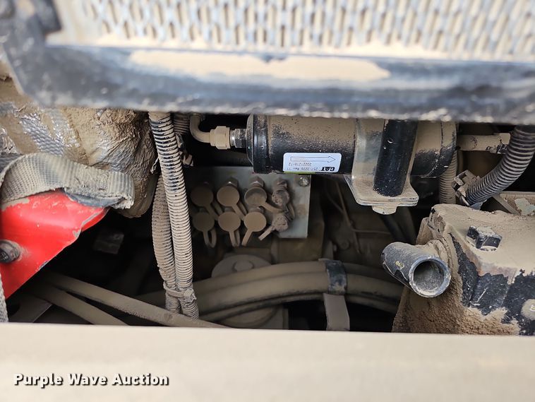 image for item DQ8486 2008 Caterpillar 953D track loader