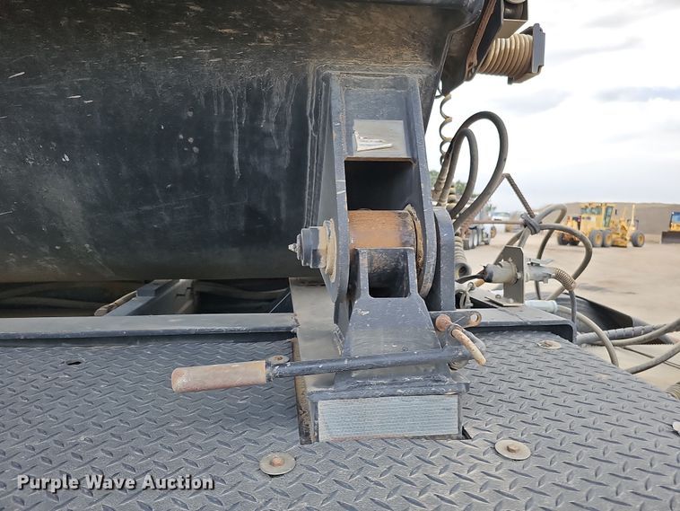 image for item DQ8489 2008 Smithco S3-44-36  side dump trailer