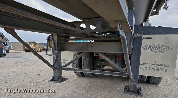 image for item DQ8489 2008 Smithco S3-44-36  side dump trailer