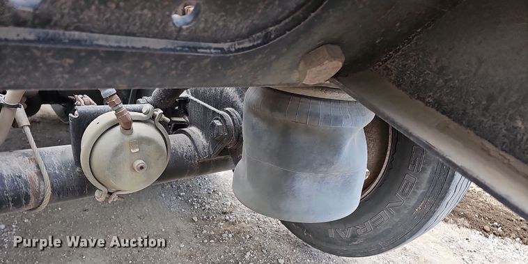 image for item DQ8489 2008 Smithco S3-44-36  side dump trailer