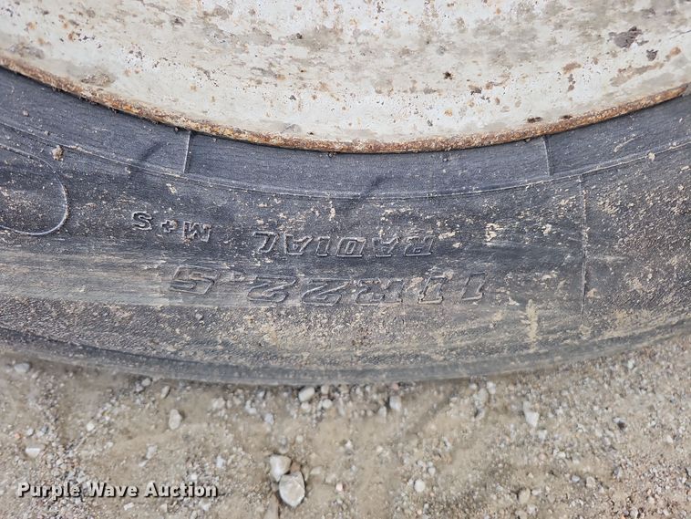 image for item DQ8489 2008 Smithco S3-44-36  side dump trailer