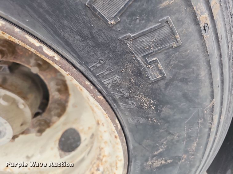 image for item DQ8489 2008 Smithco S3-44-36  side dump trailer