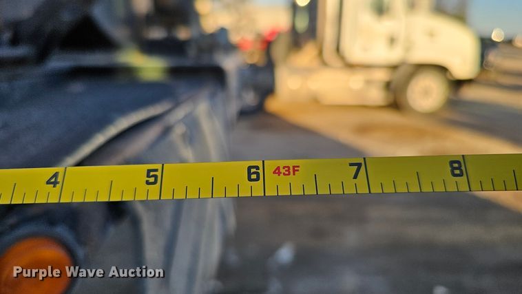 image for item DQ8490 2008 SmithCo S3-44-36 side dump trailer