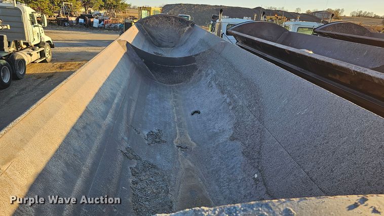 image for item DQ8490 2008 SmithCo S3-44-36 side dump trailer