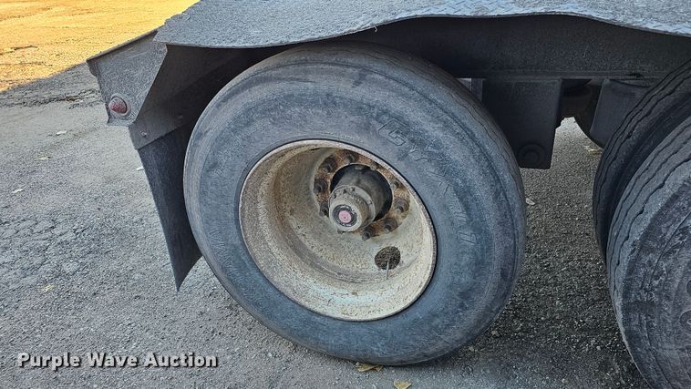 image for item DQ8490 2008 SmithCo S3-44-36 side dump trailer