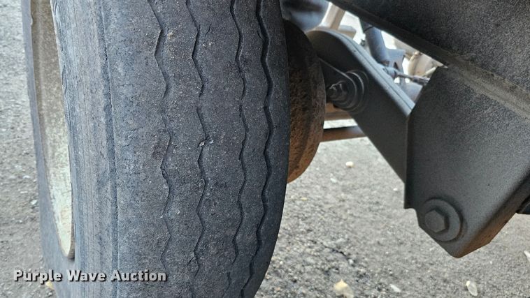 image for item DQ8490 2008 SmithCo S3-44-36 side dump trailer