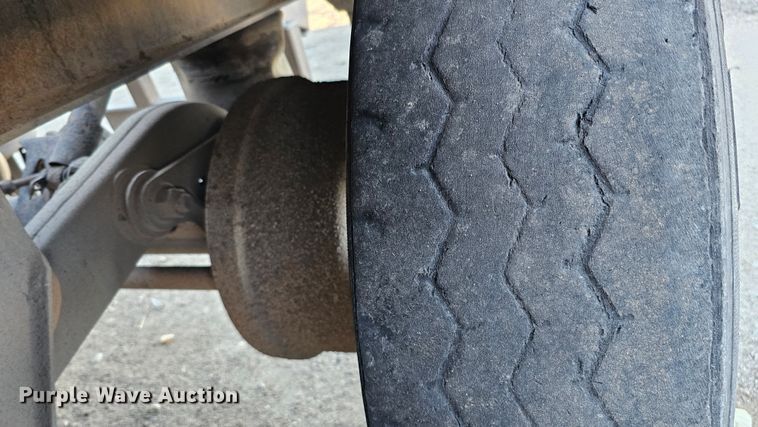 image for item DQ8490 2008 SmithCo S3-44-36 side dump trailer