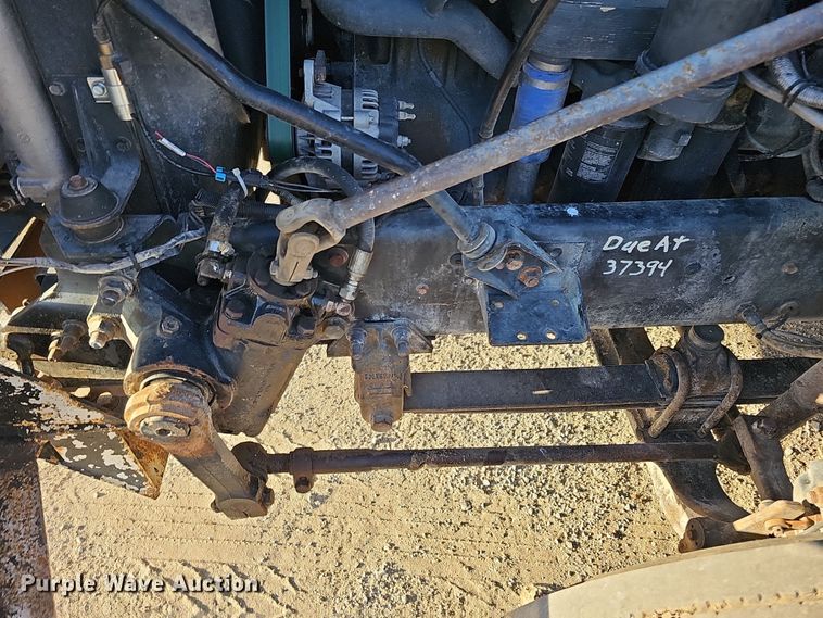 image for item IO9749 2001 Mack CX613 Vision  semi truck