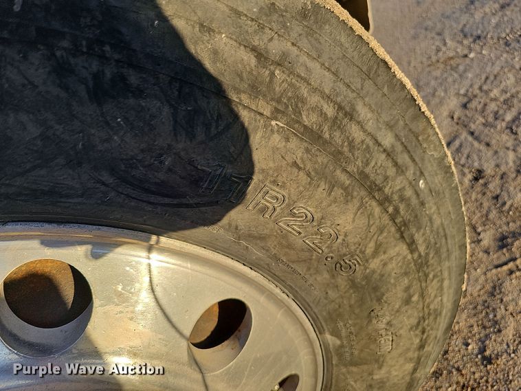 image for item IO9751 2007 Mack CV713 Granite  semi truck